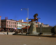 色達(dá)天氣預(yù)報(bào)40天